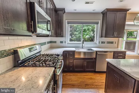 13002 Sturbridge Ct, Hagerstown, MD 21742