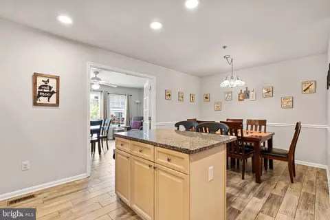 Dining - 128 Sentry Rdg, Smithsburg, MD 21783 photo 5 of 5