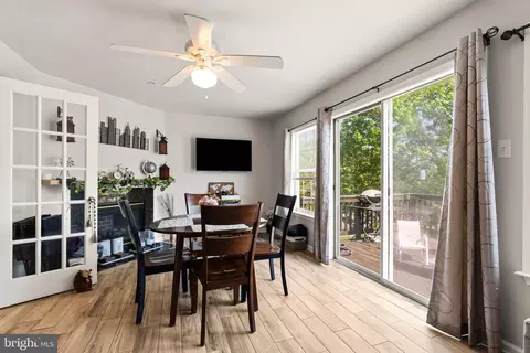 Dining - 128 Sentry Rdg, Smithsburg, MD 21783 photo 4 of 5