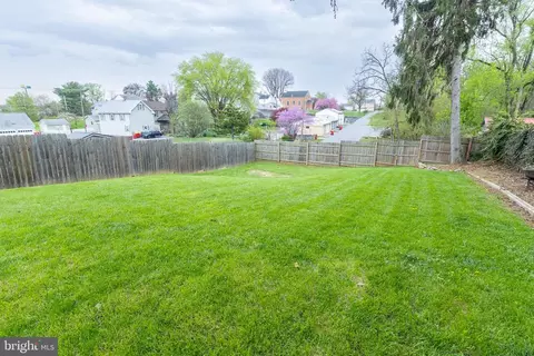 Exterior - 21 Cumberland St, Clear Spring, MD 21722 photo 3 of 4