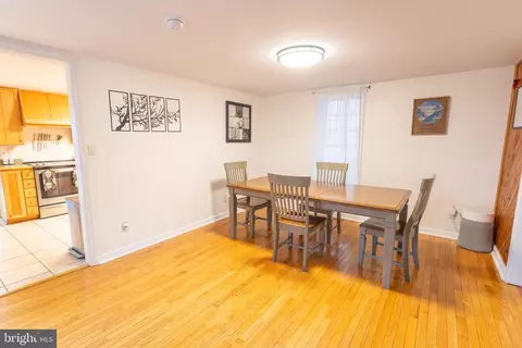 Dining - 21 Cumberland St, Clear Spring, MD 21722 photo 2 of 2