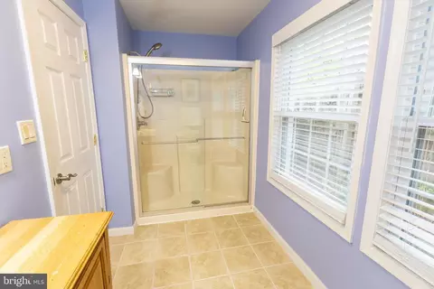 Entry Way - 21 Cumberland St, Clear Spring, MD 21722 photo 2 of 6