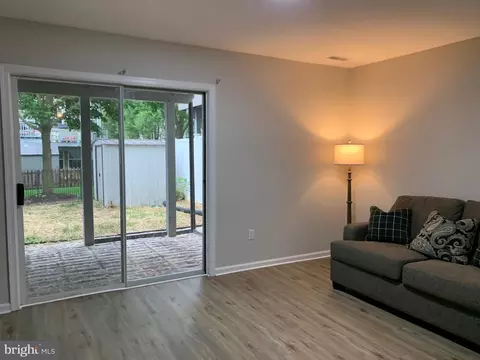 Living - 114 Sentry Rdg, Smithsburg, MD 21783 photo 6 of 8