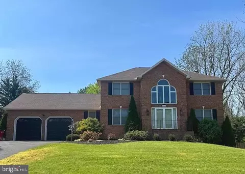 20115 Teakwood Dr, Hagerstown, MD 21742