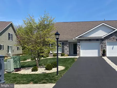 18208 Wisteria Way, Hagerstown, MD 21740