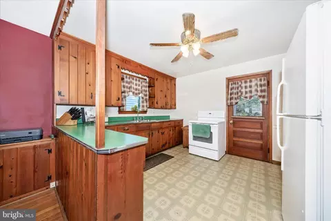 Kitchen - 3 E Chestnut St, Funkstown, MD 21734 photo 1 of 10