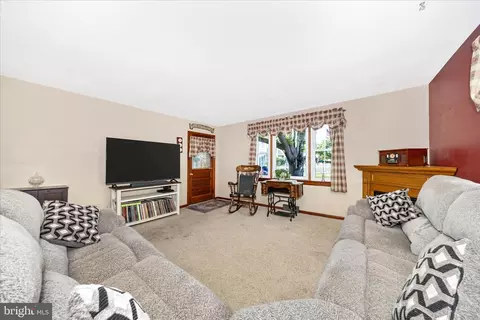 Other - 3 E Chestnut St, Funkstown, MD 21734 photo 3 of 11