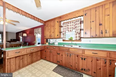 Kitchen - 3 E Chestnut St, Funkstown, MD 21734 photo 10 of 10