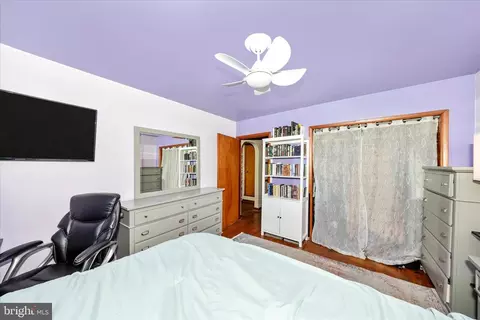 Bedroom - 3 E Chestnut St, Funkstown, MD 21734 photo 8 of 10