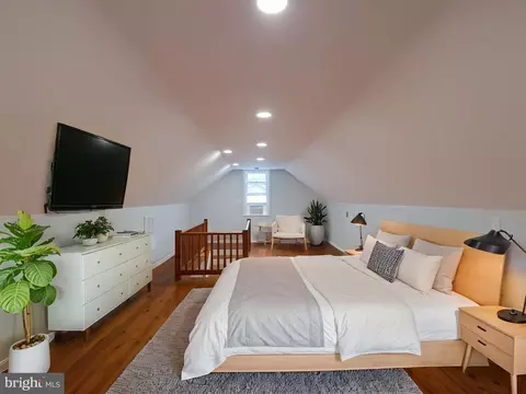 Bedroom - 25 Young Ave, Boonsboro, MD 21713 photo 4 of 4