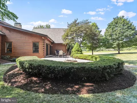Exterior - 14122 Mercersburg Rd, Clear Spring, MD 21722 photo 14 of 35