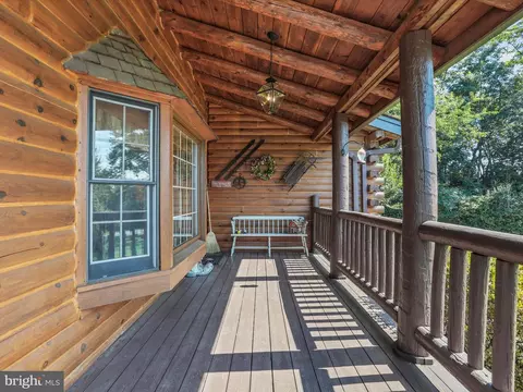 Exterior - 14122 Mercersburg Rd, Clear Spring, MD 21722 photo 4 of 35