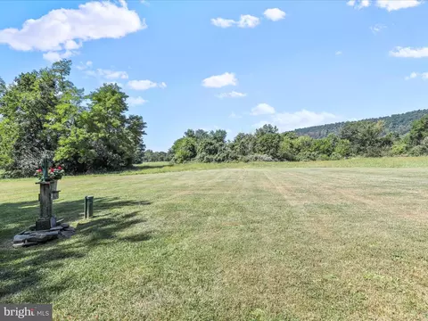 Exterior - 14122 Mercersburg Rd, Clear Spring, MD 21722 photo 8 of 35