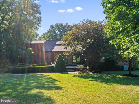 Exterior - 14122 Mercersburg Rd, Clear Spring, MD 21722 photo 12 of 35