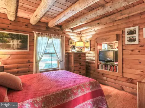 Bedroom - 14122 Mercersburg Rd, Clear Spring, MD 21722 photo 1 of 10