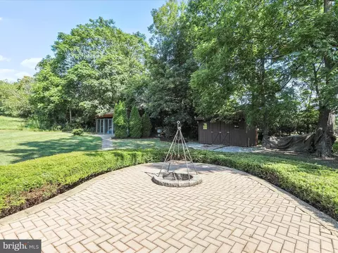 Exterior - 14122 Mercersburg Rd, Clear Spring, MD 21722 photo 13 of 35