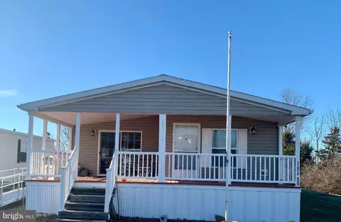 11312 Hawthorne Ct, Hagerstown, MD 21740