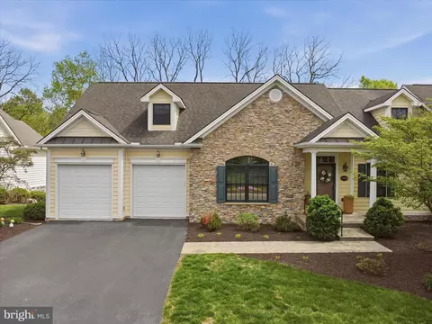 13030 Hawkins Cir #14, Hagerstown, MD 21742