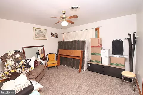 Bedroom - 14540 National Pike, Clear Spring, MD 21722 photo 2 of 3