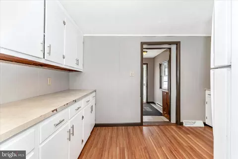 Entry Way - 21321 Leiter St, Hagerstown, MD 21742 photo 2 of 4
