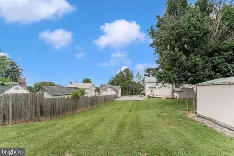 Exterior - 21321 Leiter St, Hagerstown, MD 21742 photo 9 of 11
