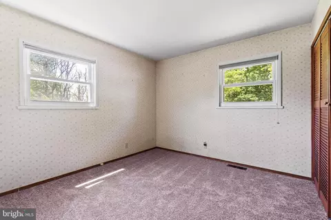 Bedroom - 1123 Outer Dr, Hagerstown, MD 21742 photo 1 of 4