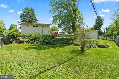 Exterior - 1123 Outer Dr, Hagerstown, MD 21742 photo 11 of 11