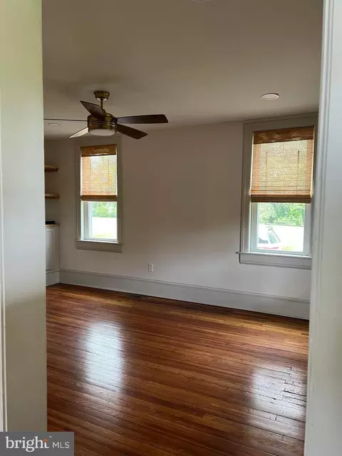 Living - 14005 Dry Run Rd, Clear Spring, MD 21722 photo 2 of 2