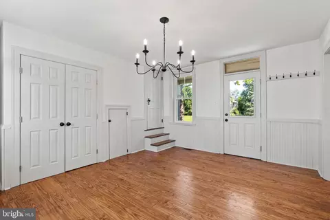 Entry Way - 14005 Dry Run Rd, Clear Spring, MD 21722 photo 1 of 3