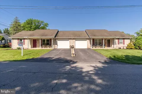 13401 A Cherry Tree Cir, Hagerstown, MD 21742