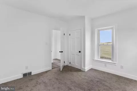Bedroom - 15225 Fairview Rd, Clear Spring, MD 21722 photo 3 of 3