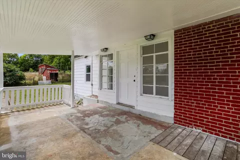 Exterior - 15225 Fairview Rd, Clear Spring, MD 21722 photo 7 of 11