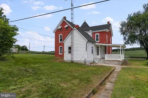 Exterior - 15225 Fairview Rd, Clear Spring, MD 21722 photo 9 of 11