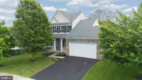 9433 Westenberger Dr, Hagerstown, MD 21740