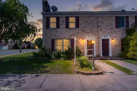 Exterior - 327 E Ridge Dr, Hagerstown, MD 21740 photo 4 of 4