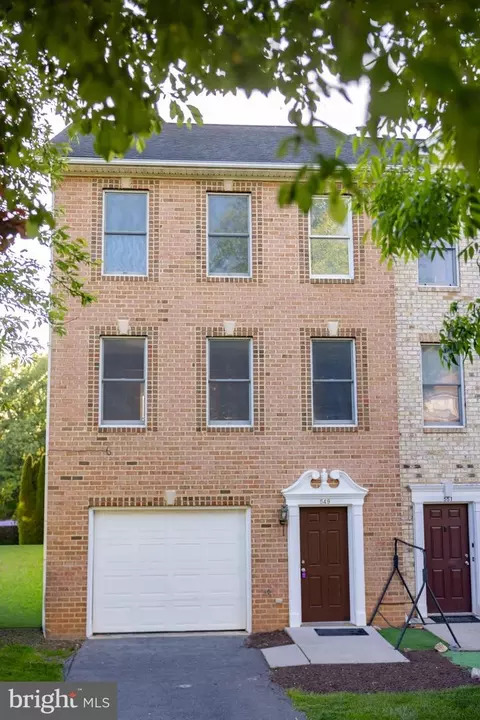 549 Pangborn Blvd, Hagerstown, MD 21742
