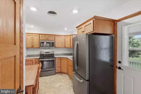 Kitchen - 12421 Nesbitt Ave, Clear Spring, MD 21722 photo 1 of 2