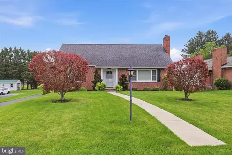 12421 Nesbitt Ave, Clear Spring, MD 21722