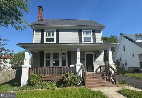 17604 Heisterboro Rd, Hagerstown, MD 21740