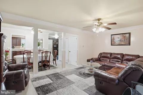 404 Bethlehem Ct, Hagerstown, MD 21740
