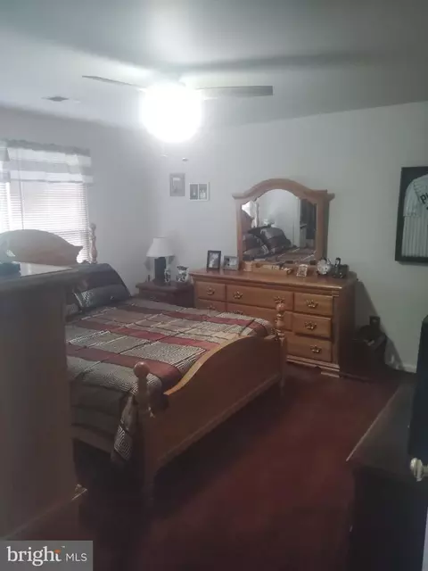 Bedroom - 69 Johnson, Smithsburg, MD 21783 photo 4 of 8