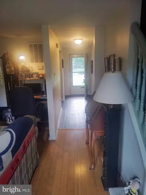 Entry Way - 69 Johnson, Smithsburg, MD 21783 photo 3 of 8