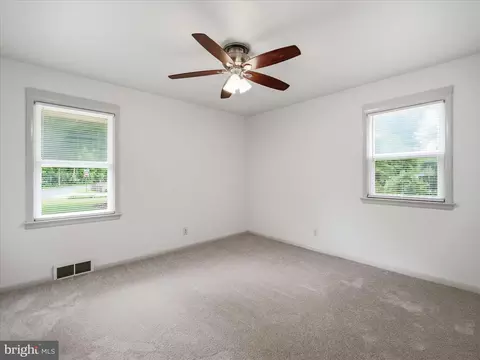 Bedroom - 13402 Sandstone Dr, Smithsburg, MD 21783 photo 2 of 5