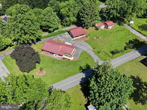 View/Area - 13402 Sandstone Dr, Smithsburg, MD 21783 photo 7 of 10