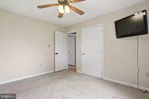 Bedroom - 13733 Barnhart Rd, Clear Spring, MD 21722 photo 2 of 2