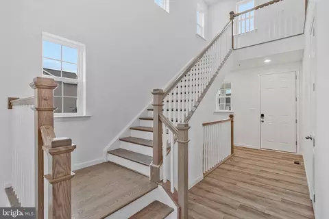 Entry Way - 41 Everett Dr, Boonsboro, MD 21713 photo 3 of 31