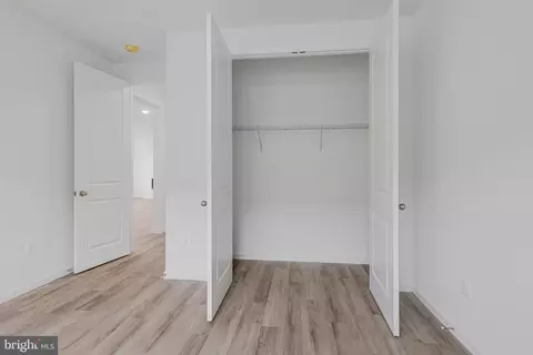 Entry Way - 41 Everett Dr, Boonsboro, MD 21713 photo 13 of 31