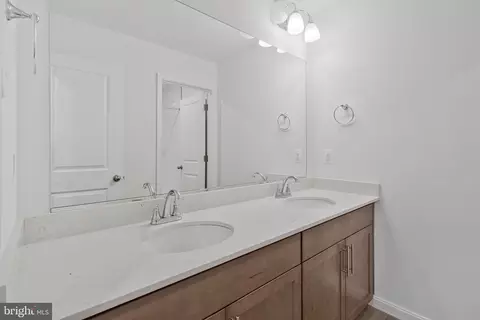 Entry Way - 41 Everett Dr, Boonsboro, MD 21713 photo 22 of 31
