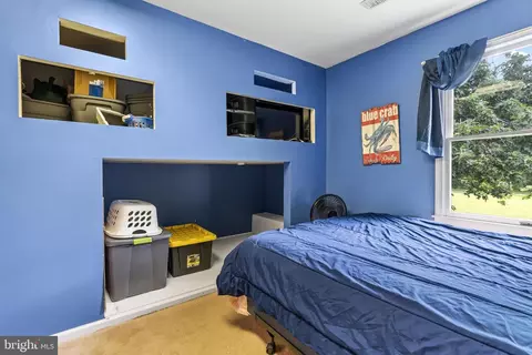 Bedroom - 14433 Hicksville Rd, Clear Spring, MD 21722 photo 4 of 4