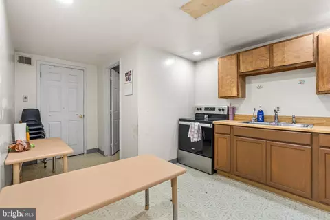 Entry Way - 14433 Hicksville Rd, Clear Spring, MD 21722 photo 3 of 3